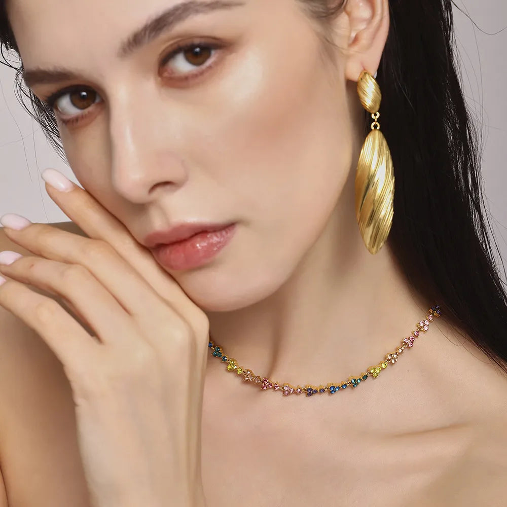 Orecchini Pendenti in Acciaio Inossidabile – L'Eleganza che si Muove con Te