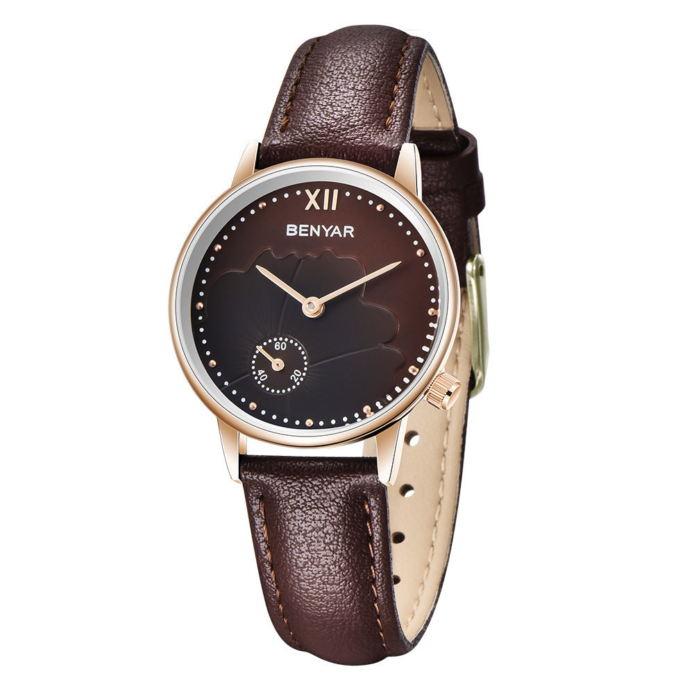 Eleganza Quotidiana: L’Orologio al Quarzo con Cinturino in Pelle