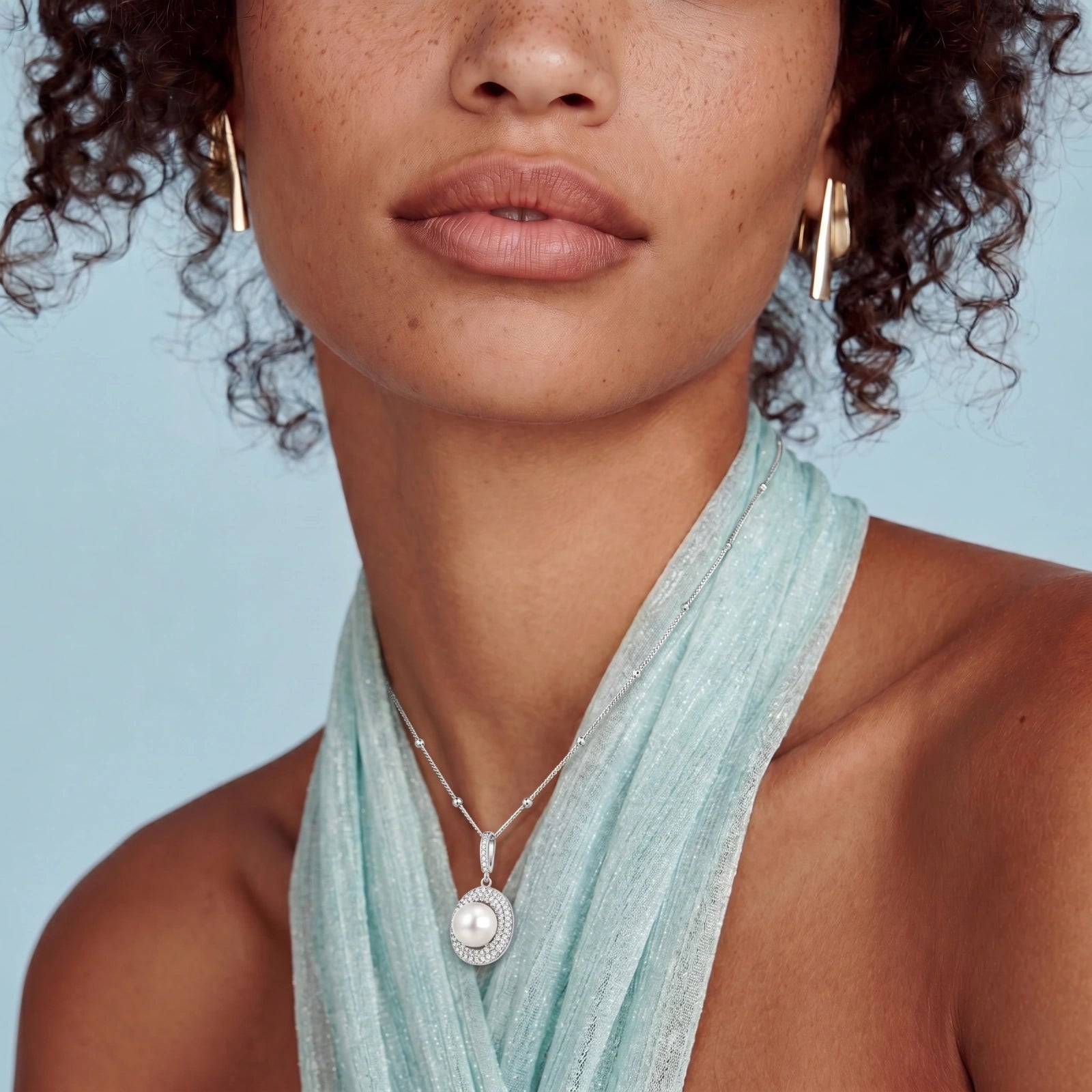 Aura Perlacea