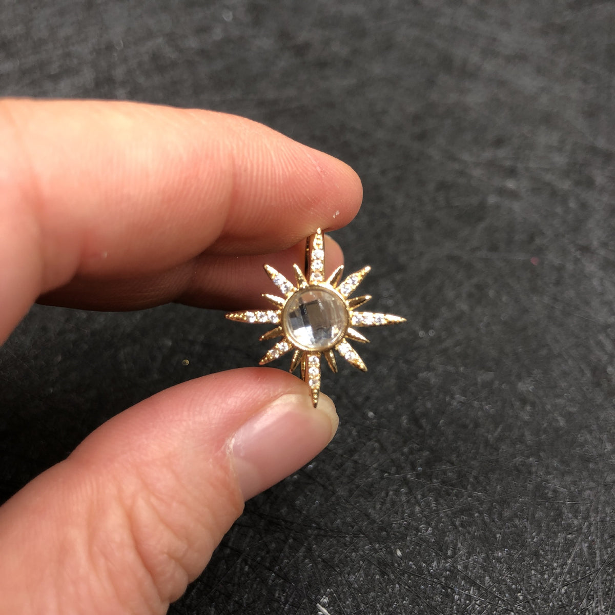 Anello Vintage Sole e Luna con Cristalli - Magia Geometrica Unisex