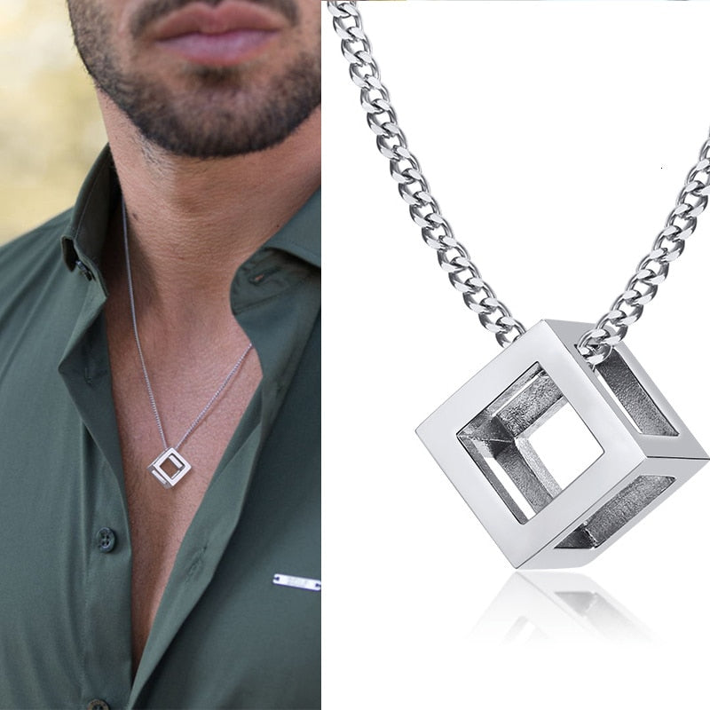Geometric Edge Necklace - L'Essenza dello Stile Urban Contemporaneo