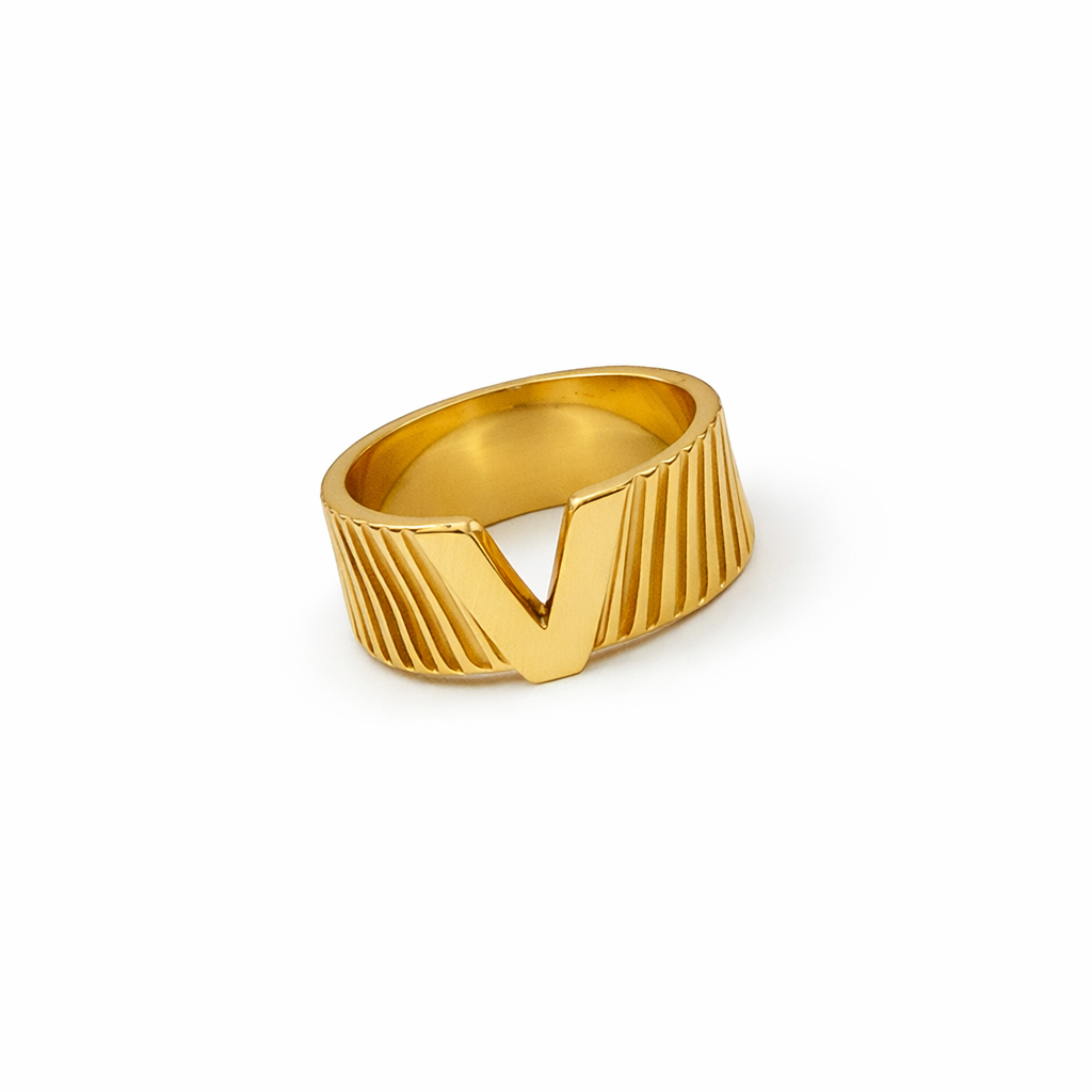 V Letter, Stile Vintage che Resta