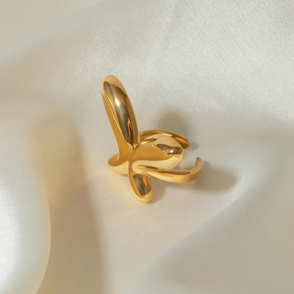 Anello Farfalla Dorata - Eleganza Senza Tempo in Oro 18K