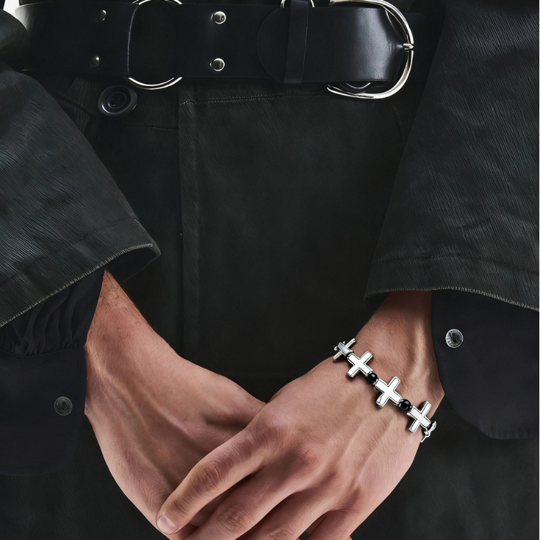 Croce d’Ombra" – Bracciale Estellamare in argento 925 con maglie