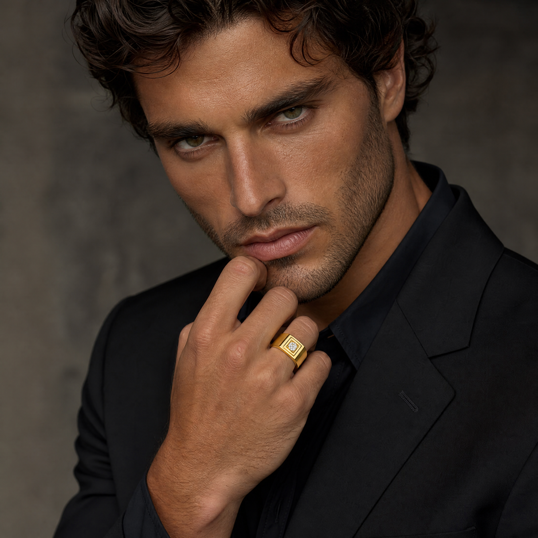 Estellamare Royal Square Ring