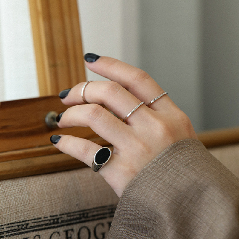 Anello “Ombra Elegante”