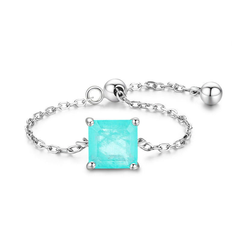 Anello Eleganza Lineare: Semplicità e Raffinatezza in un Gioiello