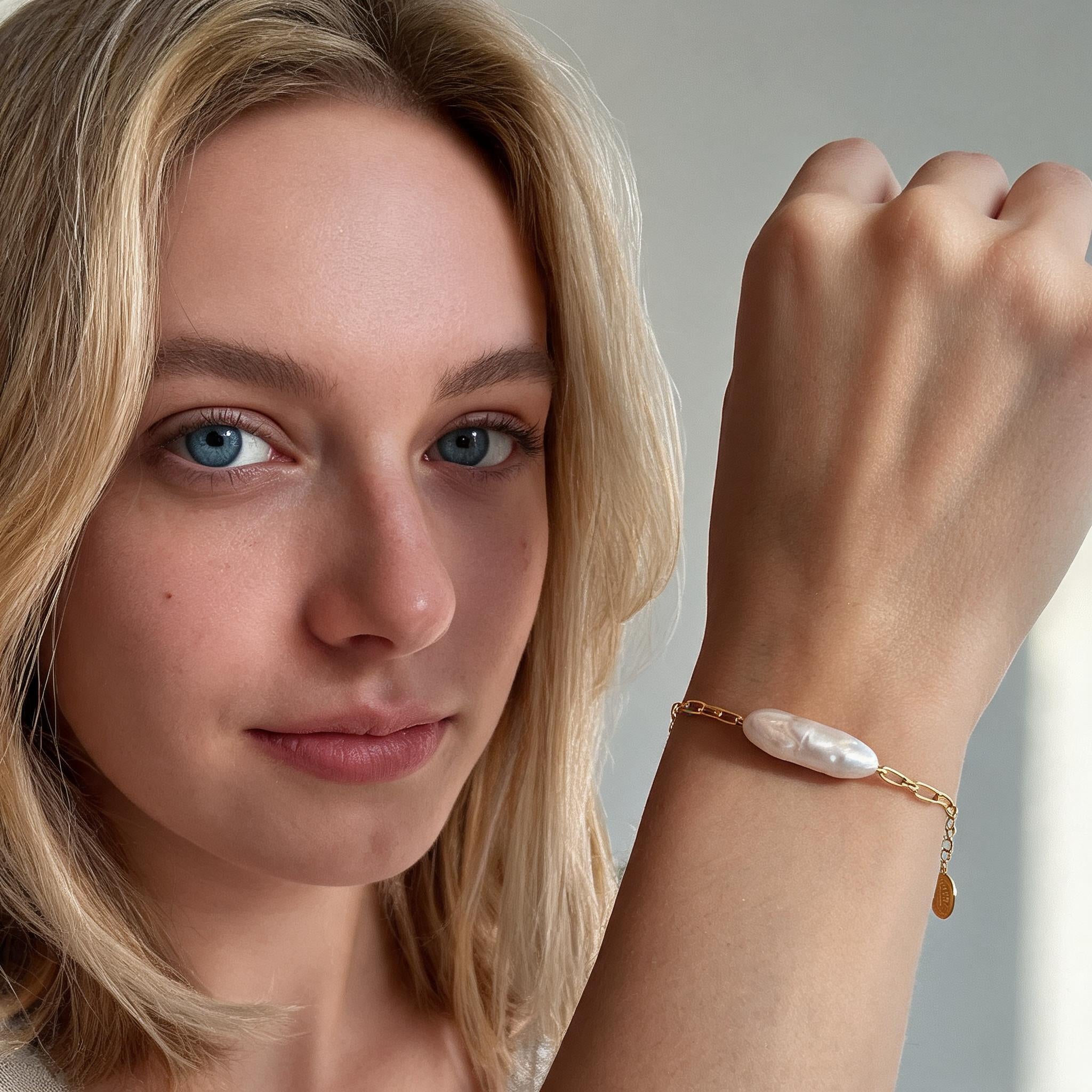 Bracciale "Perla Barocca" — Il lusso che ti racconta