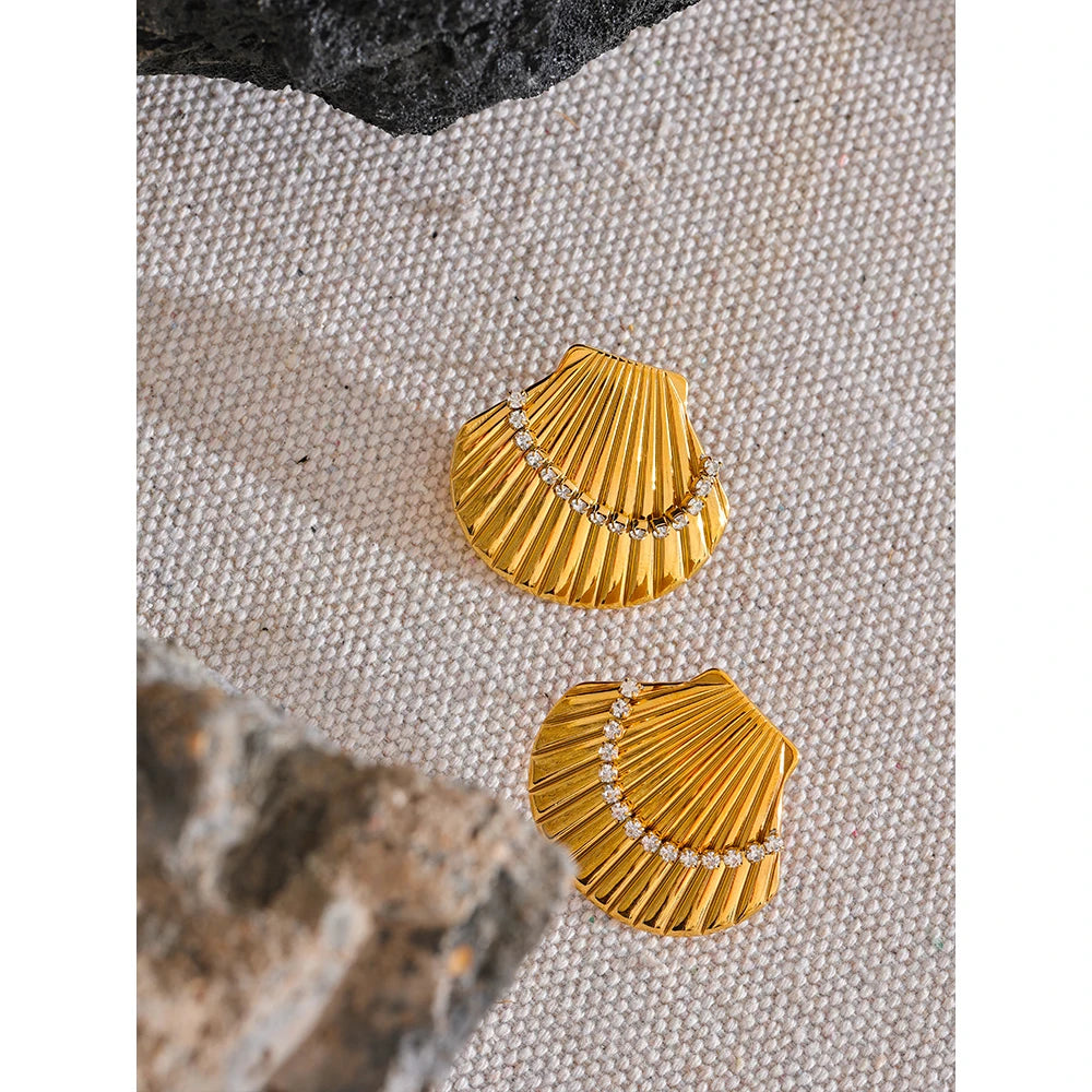 Orecchini con Conchiglia Elegante