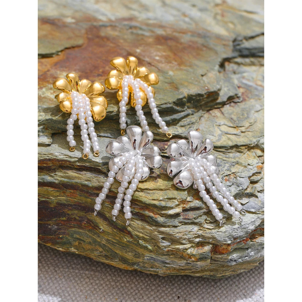 Orecchini Fioriti Eleganti