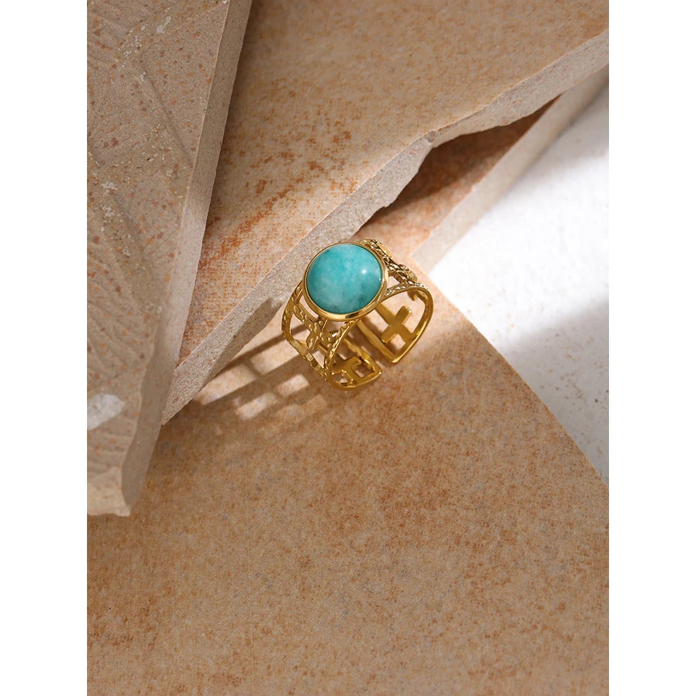 Anello Magico Dorato con Pietra Blu