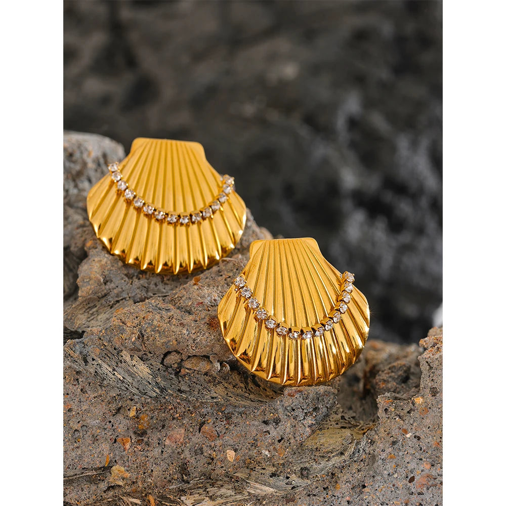 Orecchini con Conchiglia Elegante