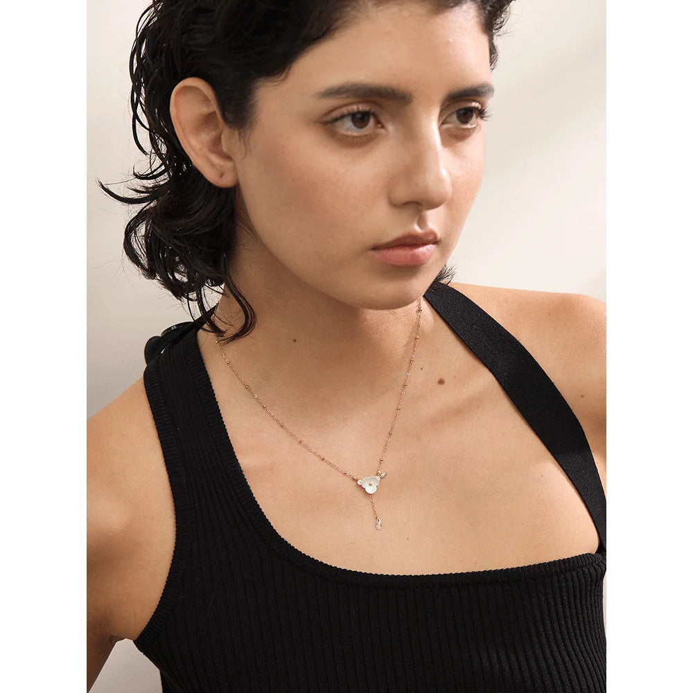 Collana Elegante Fiore di Zirconi