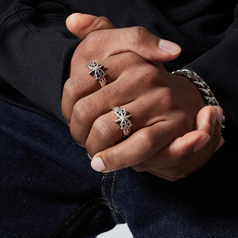 Anello Stella Punk Argento