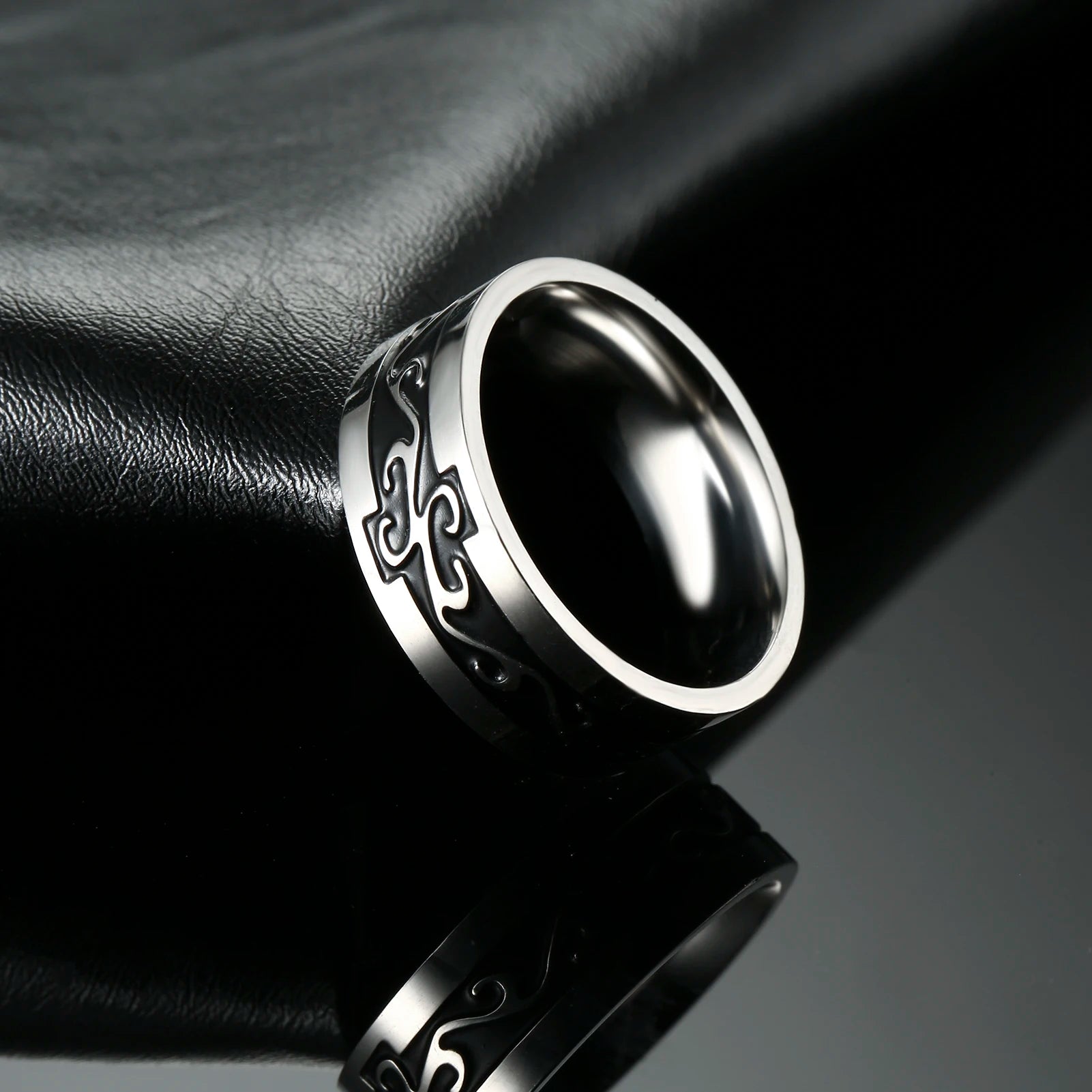 Anello Fiamma Punk per Te