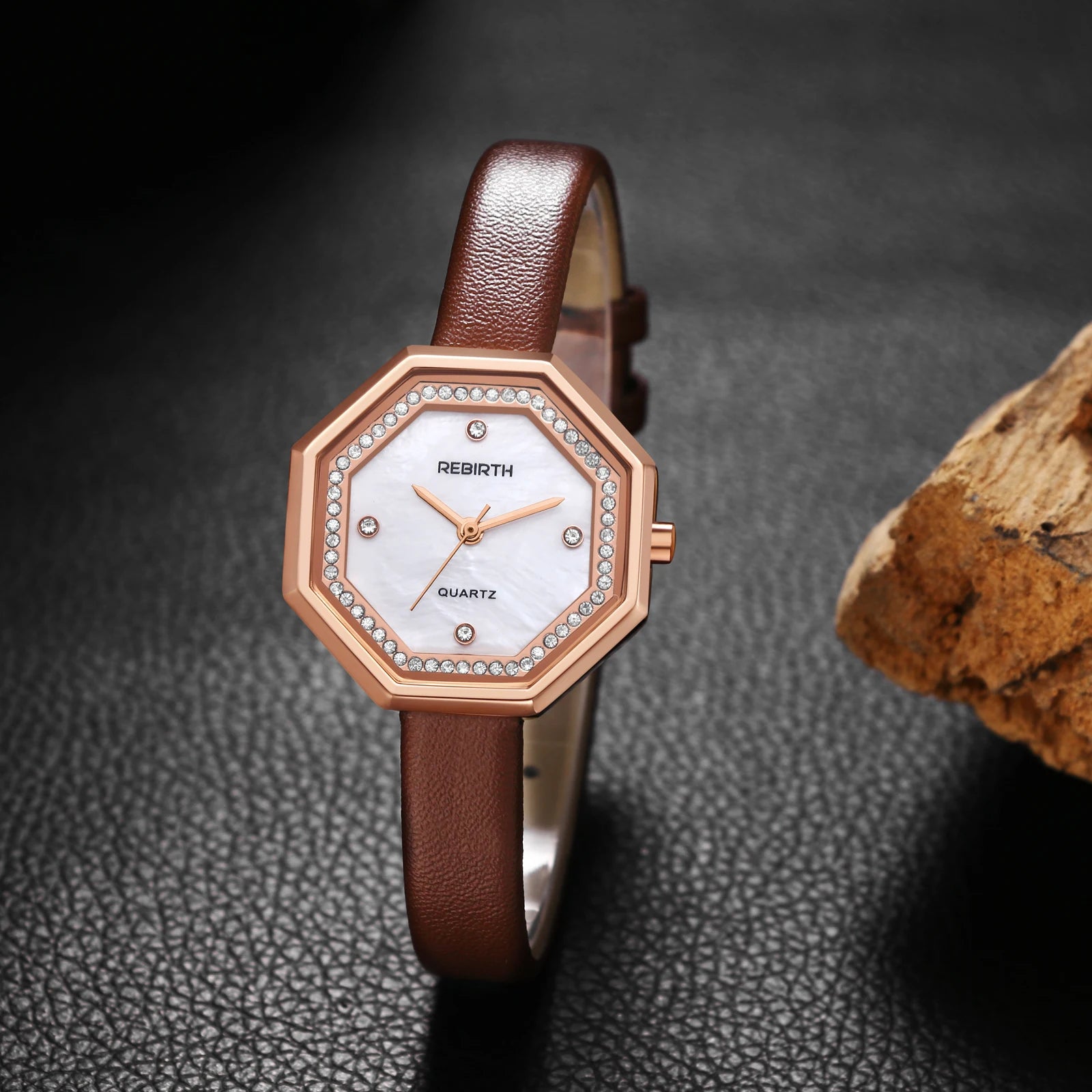 Orologio Elegante con Diamanti