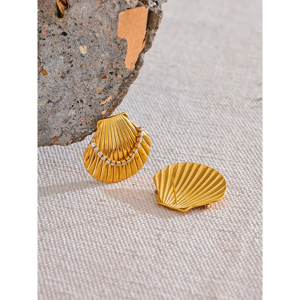 Orecchini con Conchiglia Elegante