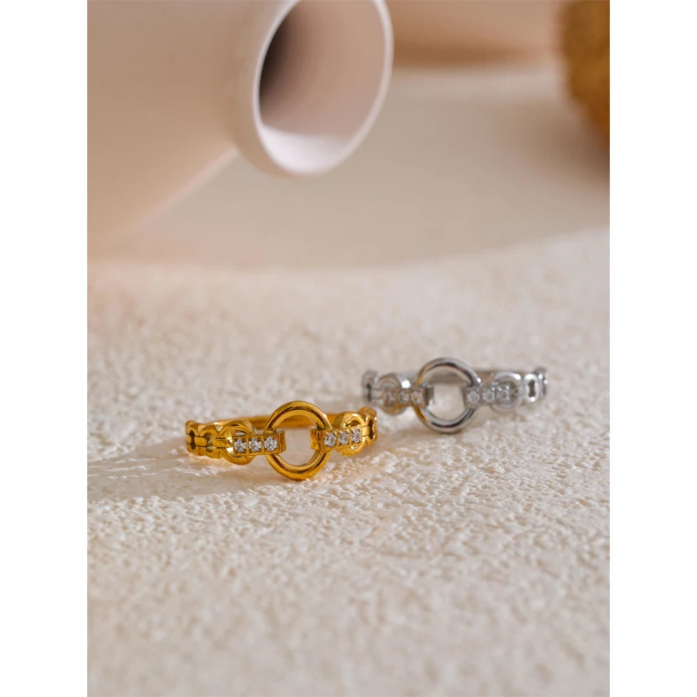 Anello Glamour con Zirconi