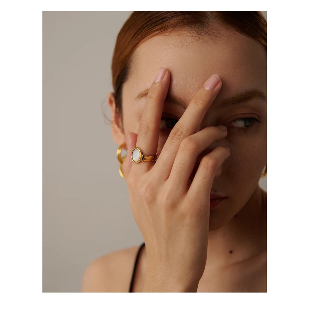 Anello Magico con Conchiglia Oro