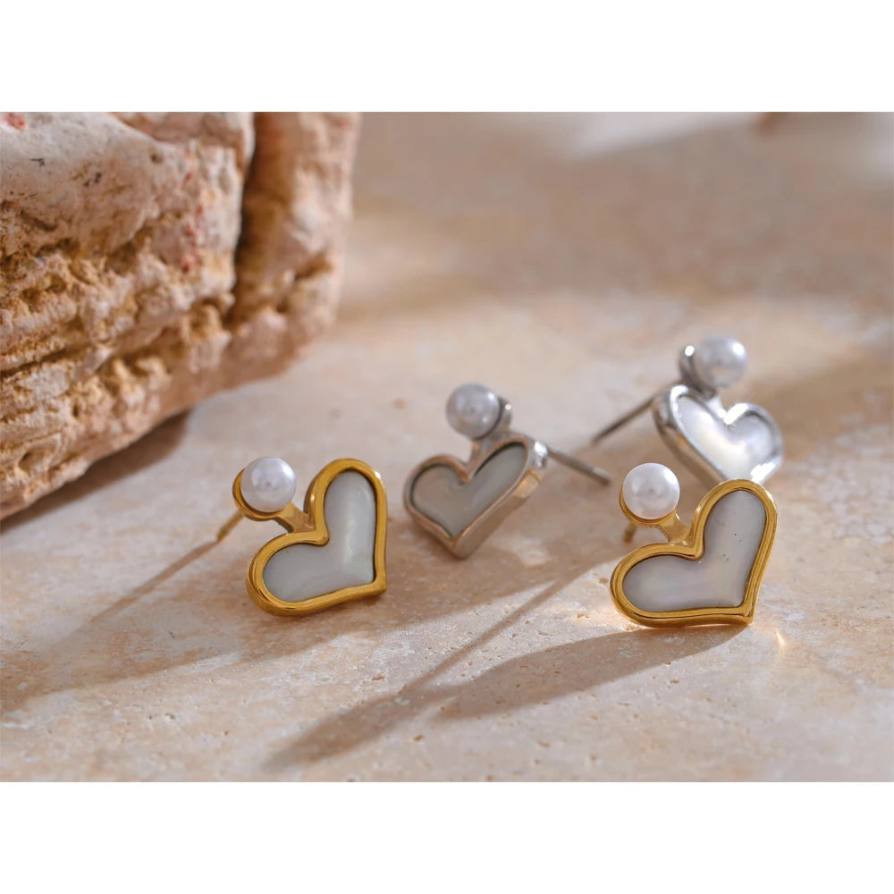 Orecchini Cuore Perla Elegante