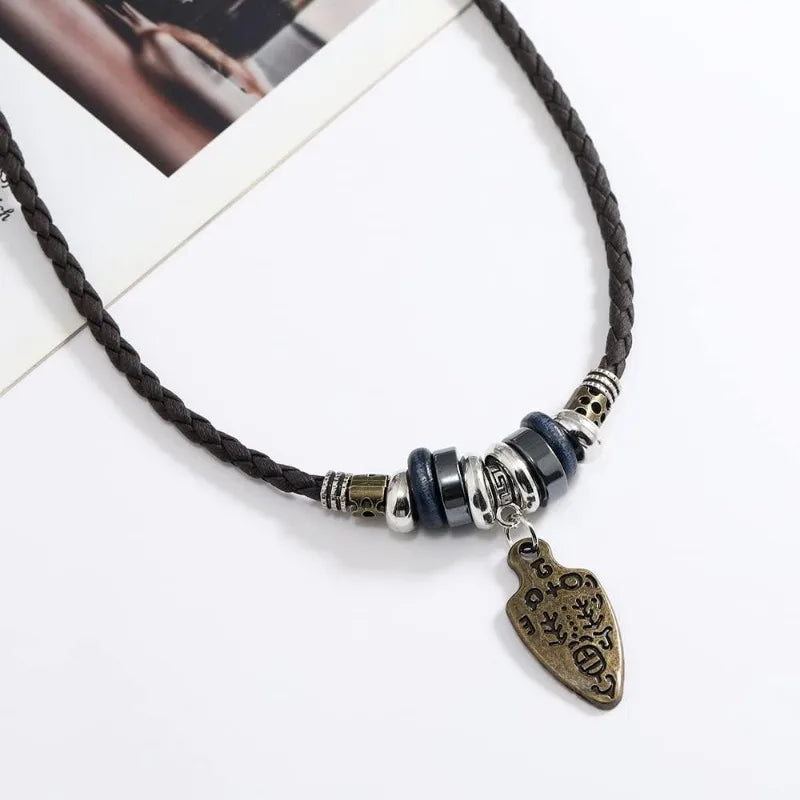 Collana Portafortuna in Pelle