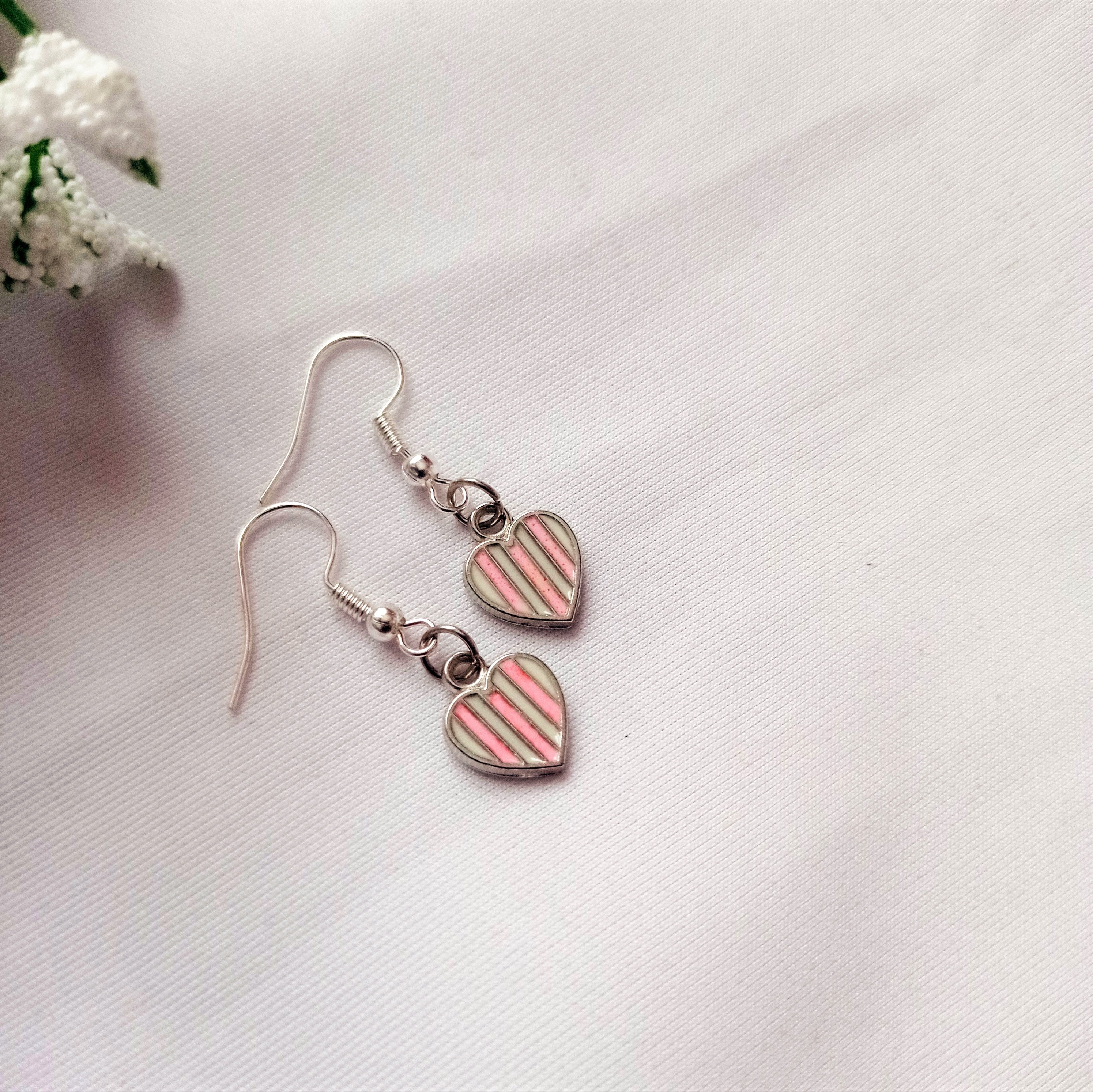 CANDY STRIPED HEARTS EARRINGS