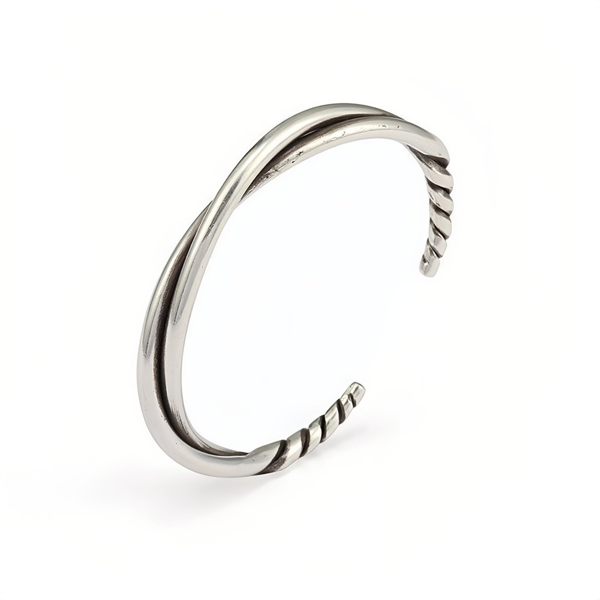 Twisted Silver Bracelet - Tocco Retro per Stile Moderno