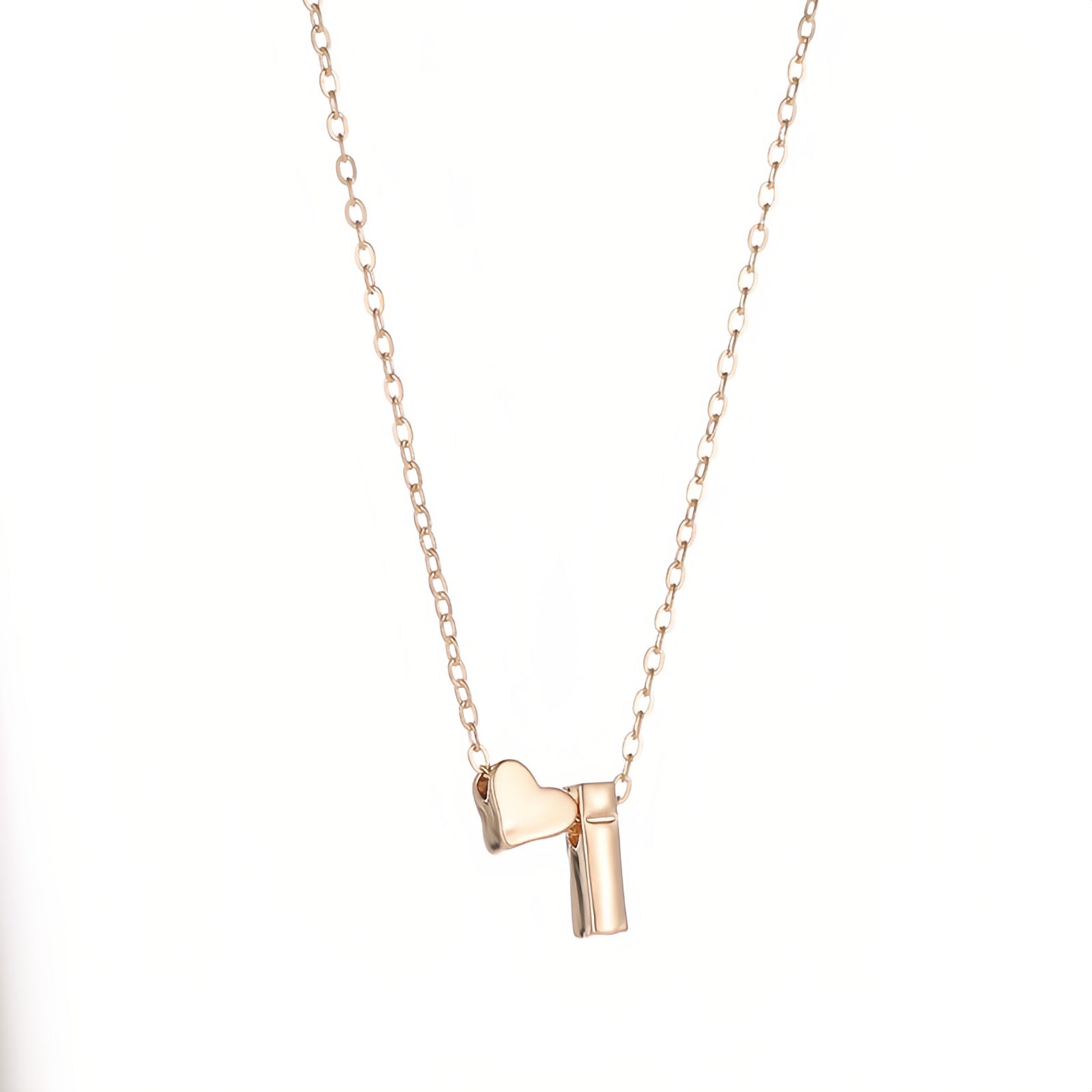 Tiny Heart Initial Necklace - Dolcezza Minimalista con un Tocco Personale