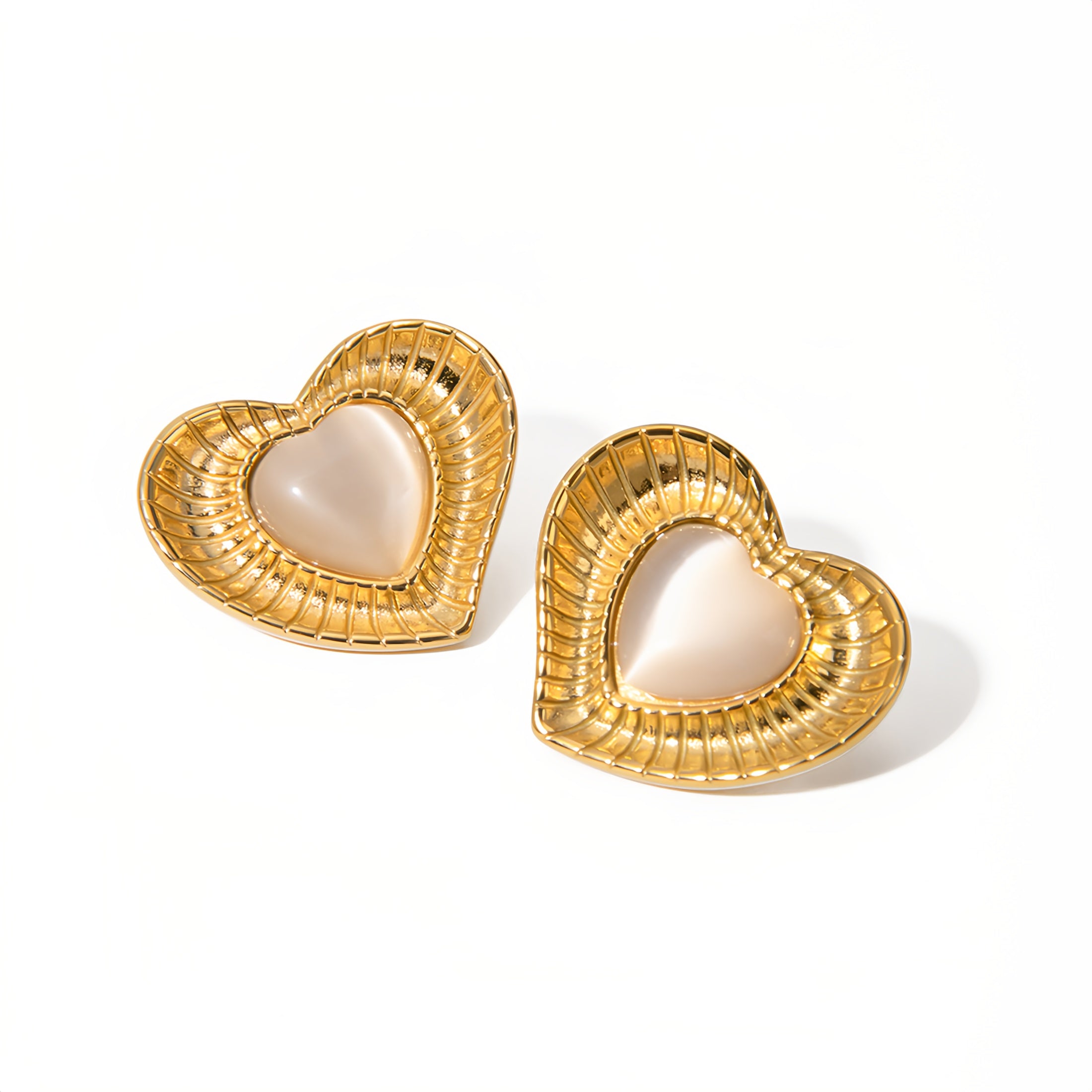 Orecchini Occhio di Gatto Bianco - Eleganza Ipnotica