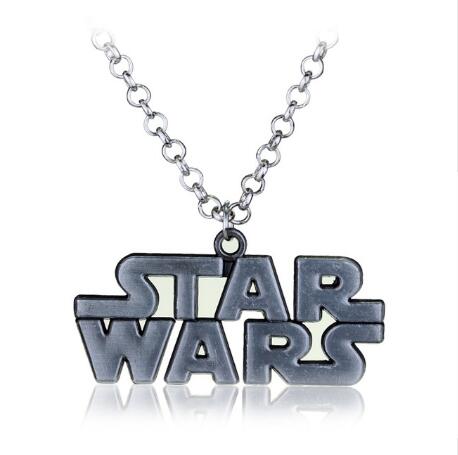 Collana "Star Wars Destroyer" - Il Potere dell'Impero al Tuo Collo