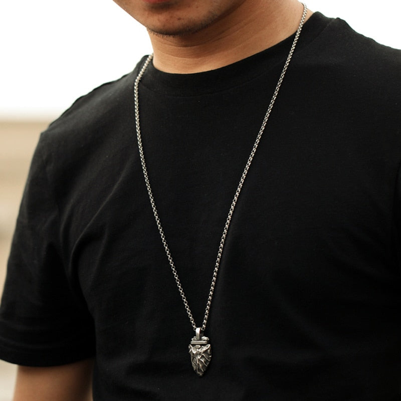 Arrowhead Pendant Necklace - Simbolo di Forza e Determinazione
