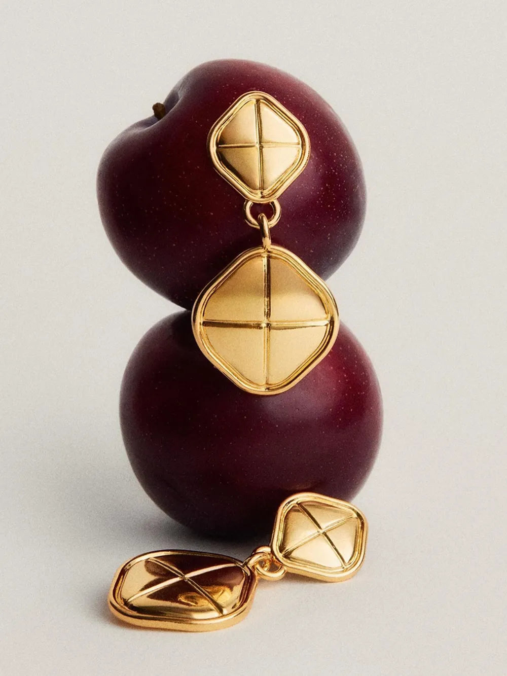 Orecchini Quadrati in Acciaio Inossidabile Placcati Oro 18K