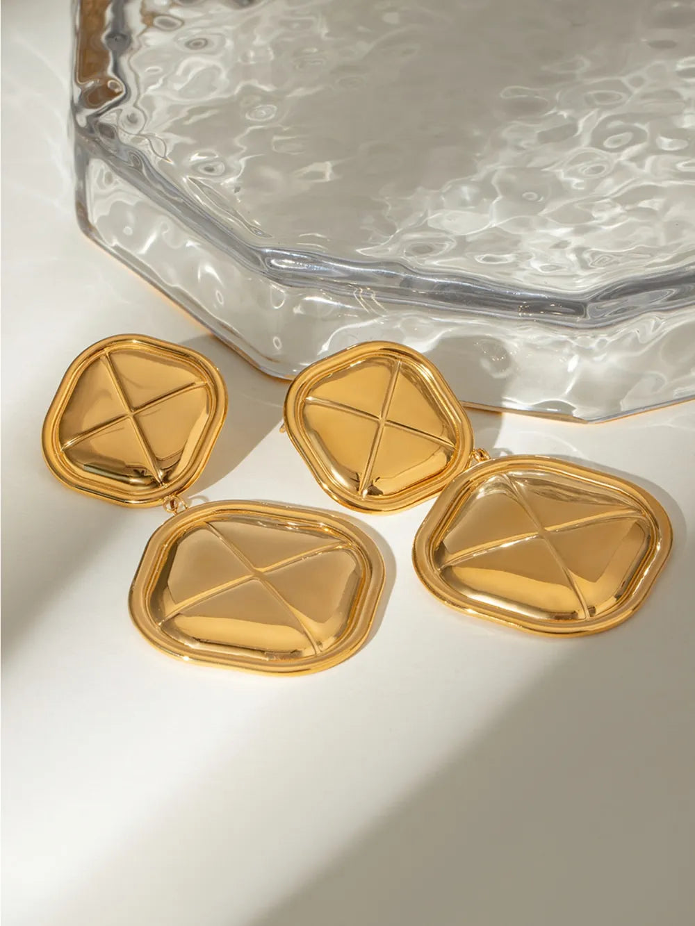 Orecchini Quadrati in Acciaio Inossidabile Placcati Oro 18K