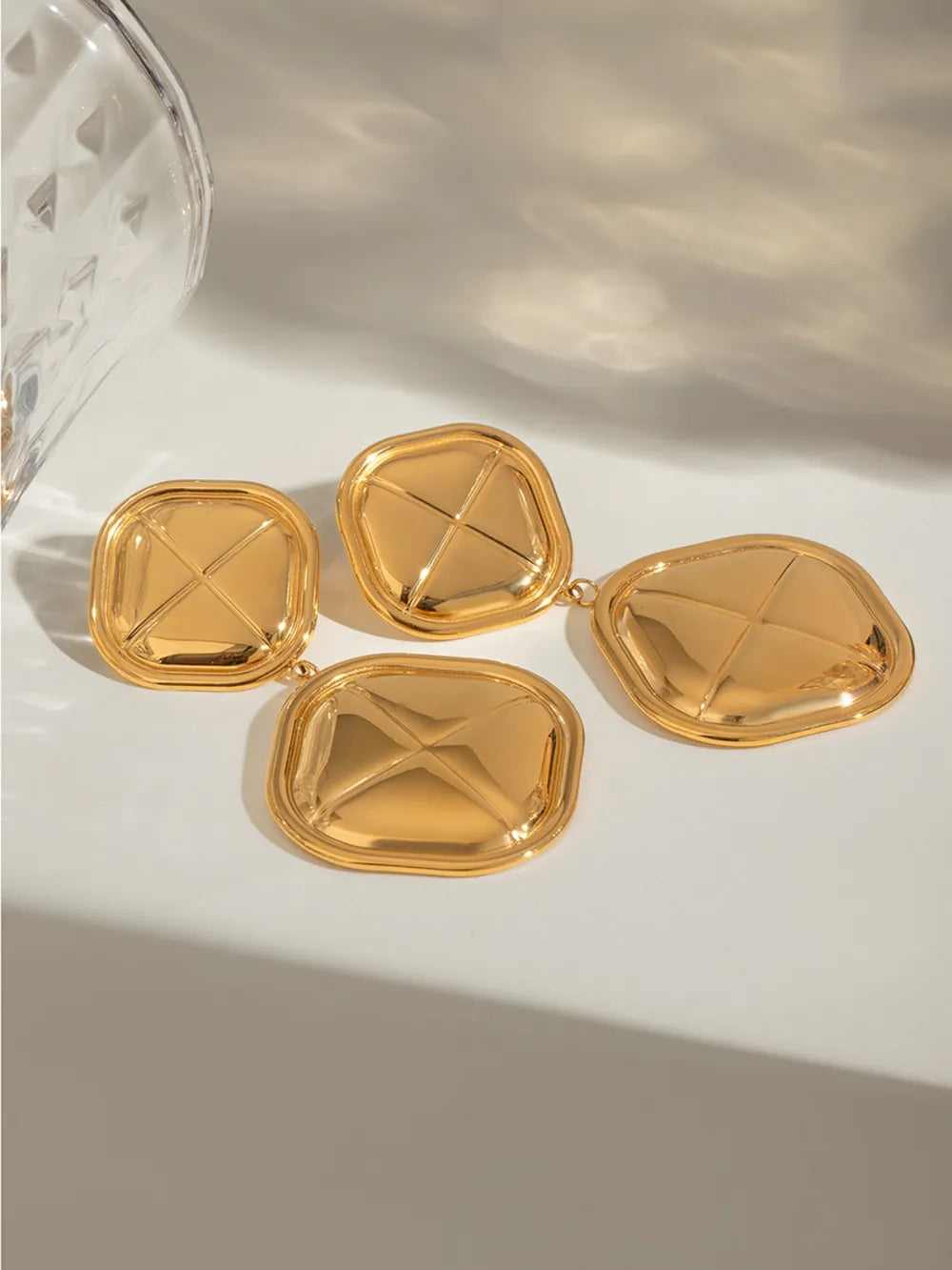 Orecchini Quadrati in Acciaio Inossidabile Placcati Oro 18K