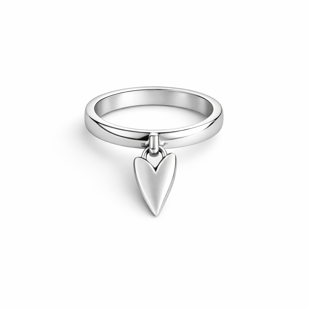 Estellamare Heart Loop Ring