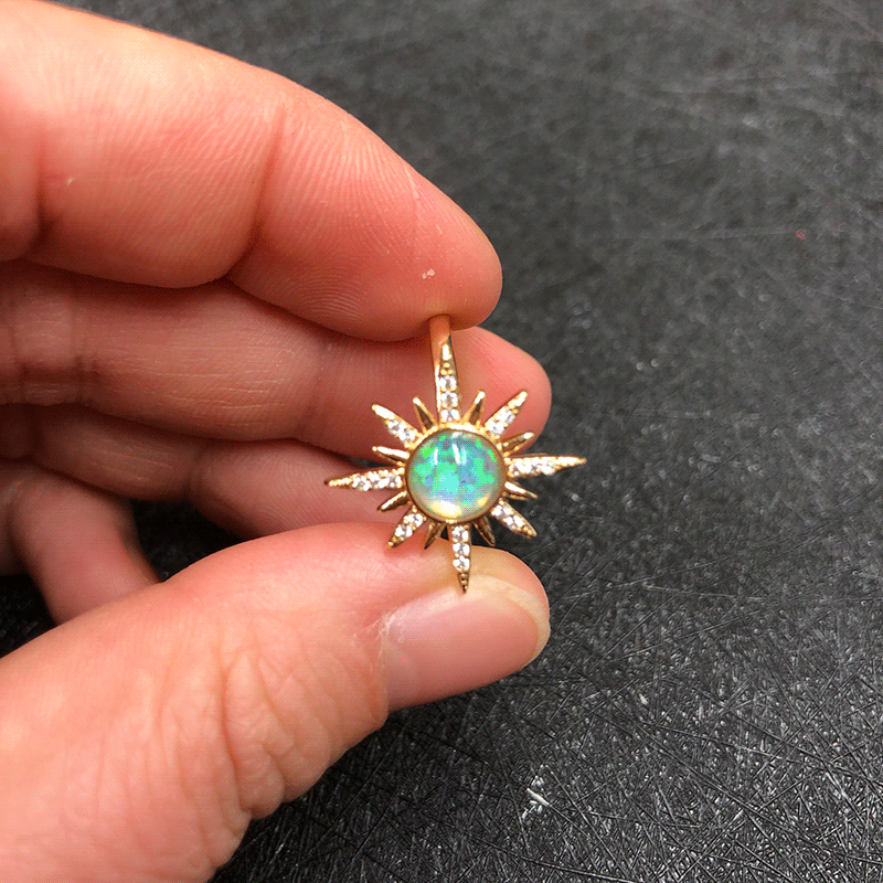 Anello Vintage Sole e Luna con Cristalli - Magia Geometrica Unisex