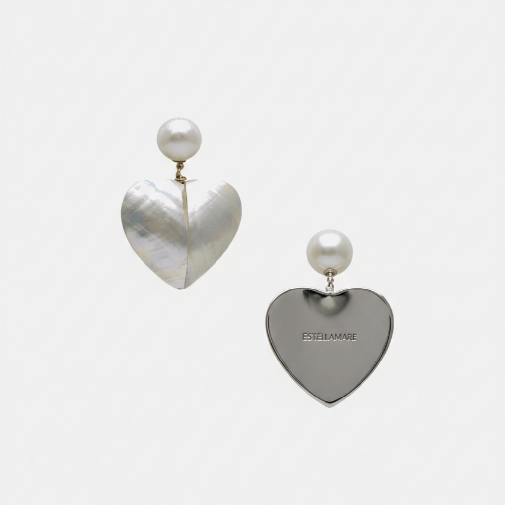 Lusso Luminoso: Orecchini Cuore in Madreperla con Perle Barocche