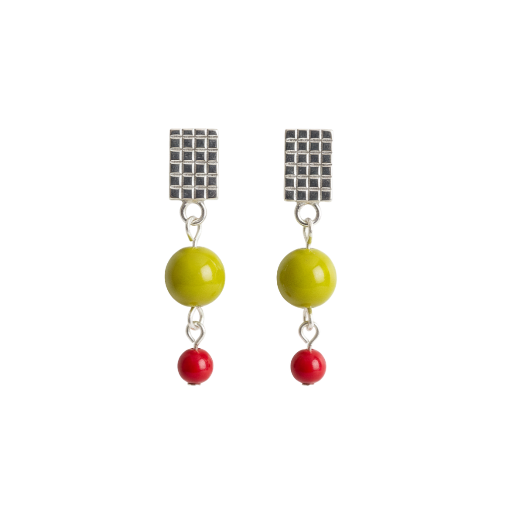 Geometria Colorata: Orecchini Statement con Giada e Agata