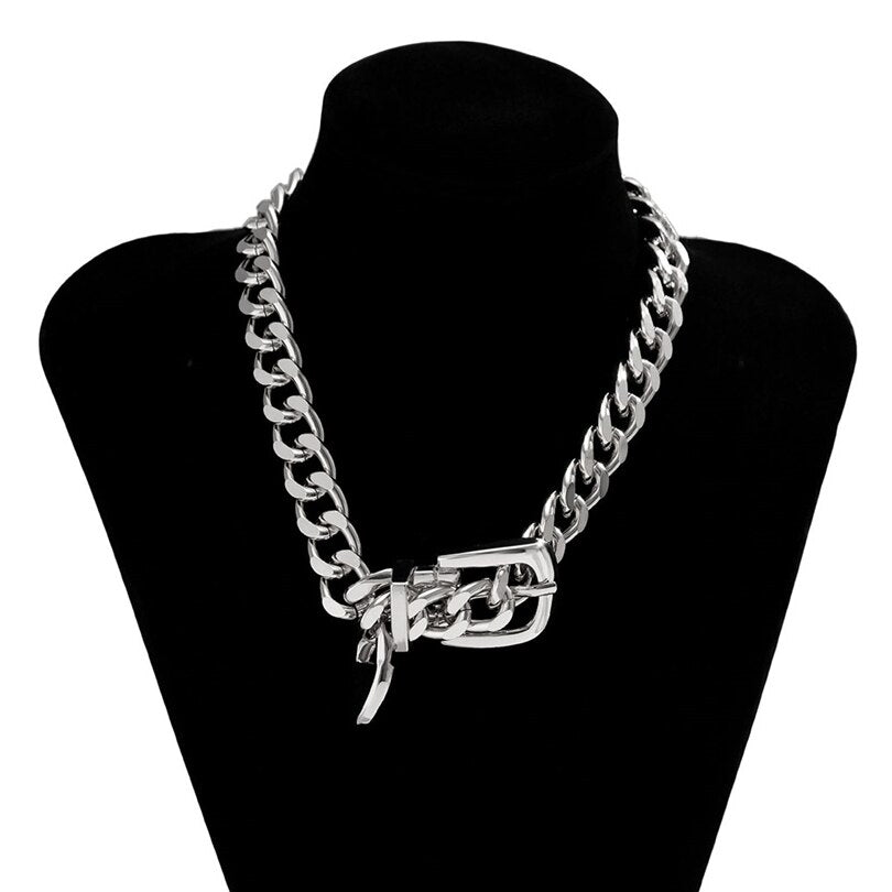 Collara Metal Punk Exaggerata - Ribellione Glamour