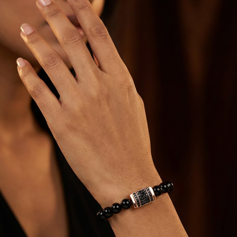 "Essenza Obscura" – Bracciale Estellamare in perle nere