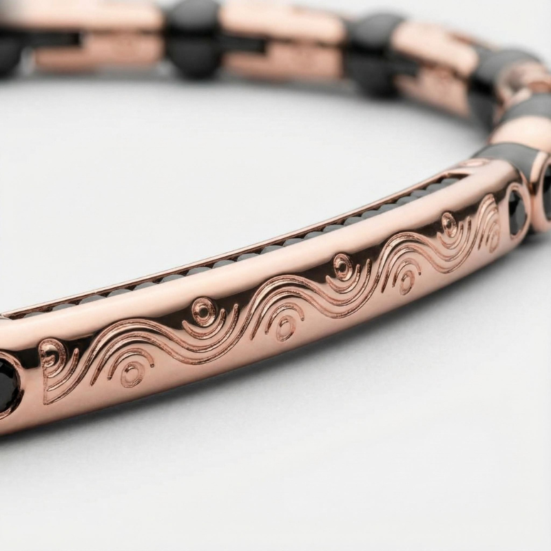 "Runes" – Bracciale Estellamare in oro rosa