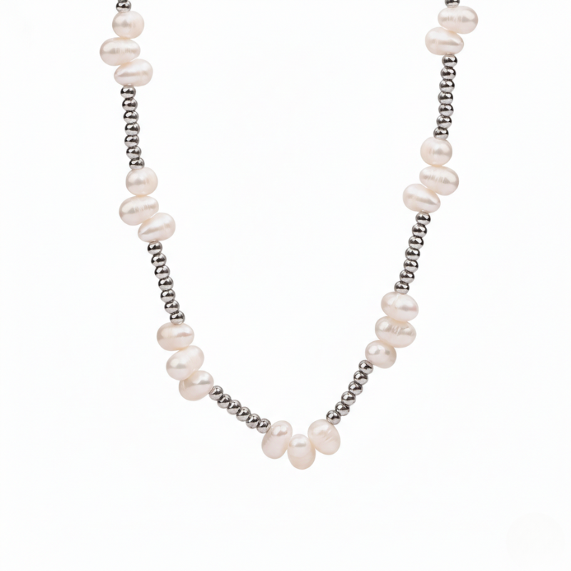 Collana con Perle d’Acqua Dolce e Acciaio Titanio
