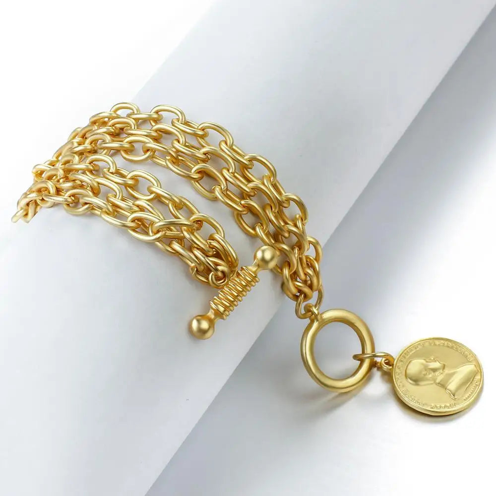 Timeless Charm Bracelet - Eleganza Modulare per Ogni Stile