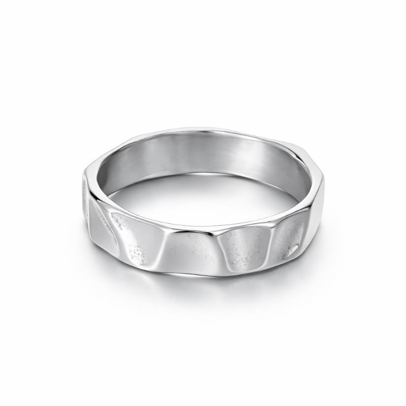 Taglio Netto — Anello Sottile Geometrico in Acciaio