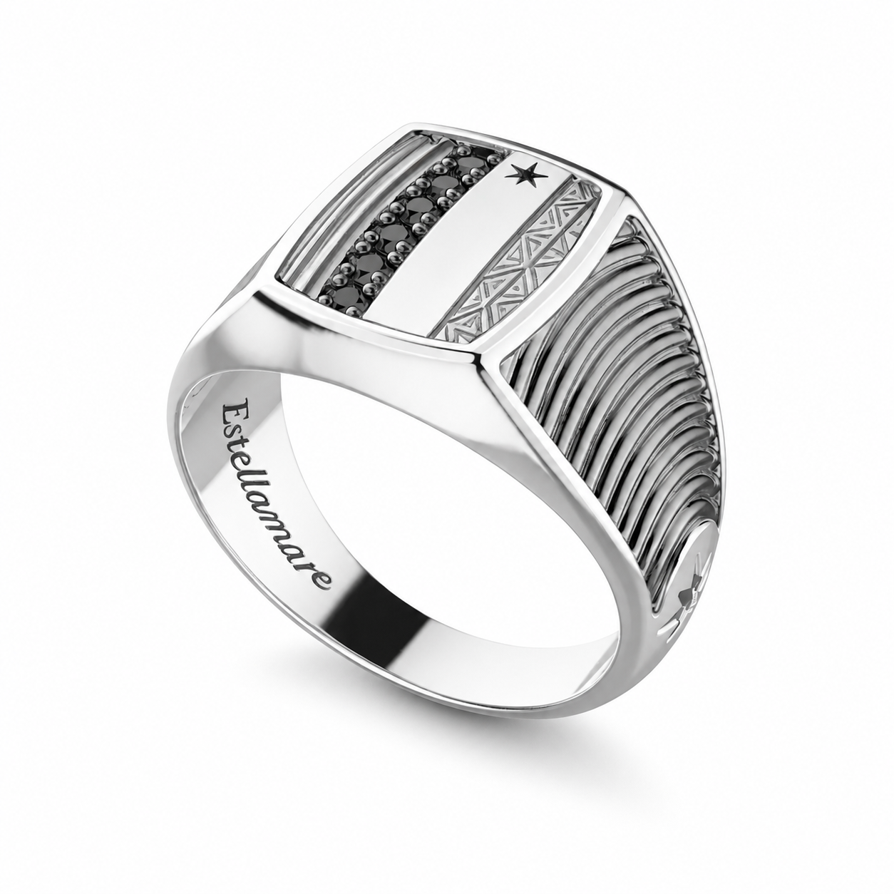 Starlight Voyager – Anello in Argento con Dettagli Astrali