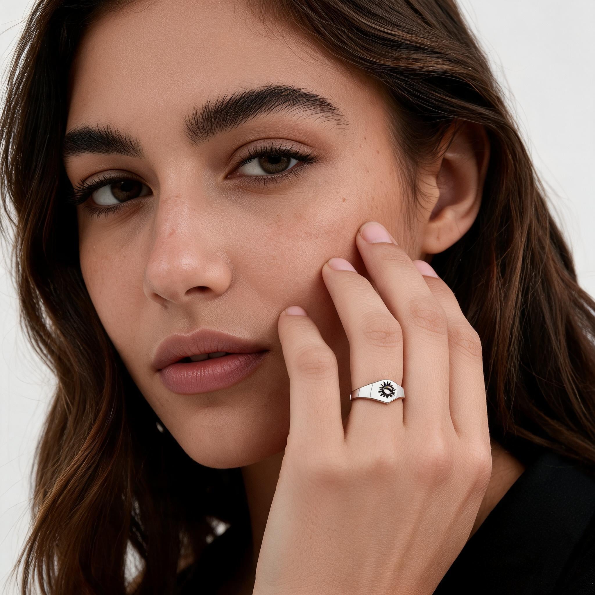 Anello “Sole, Luna e Stelle”