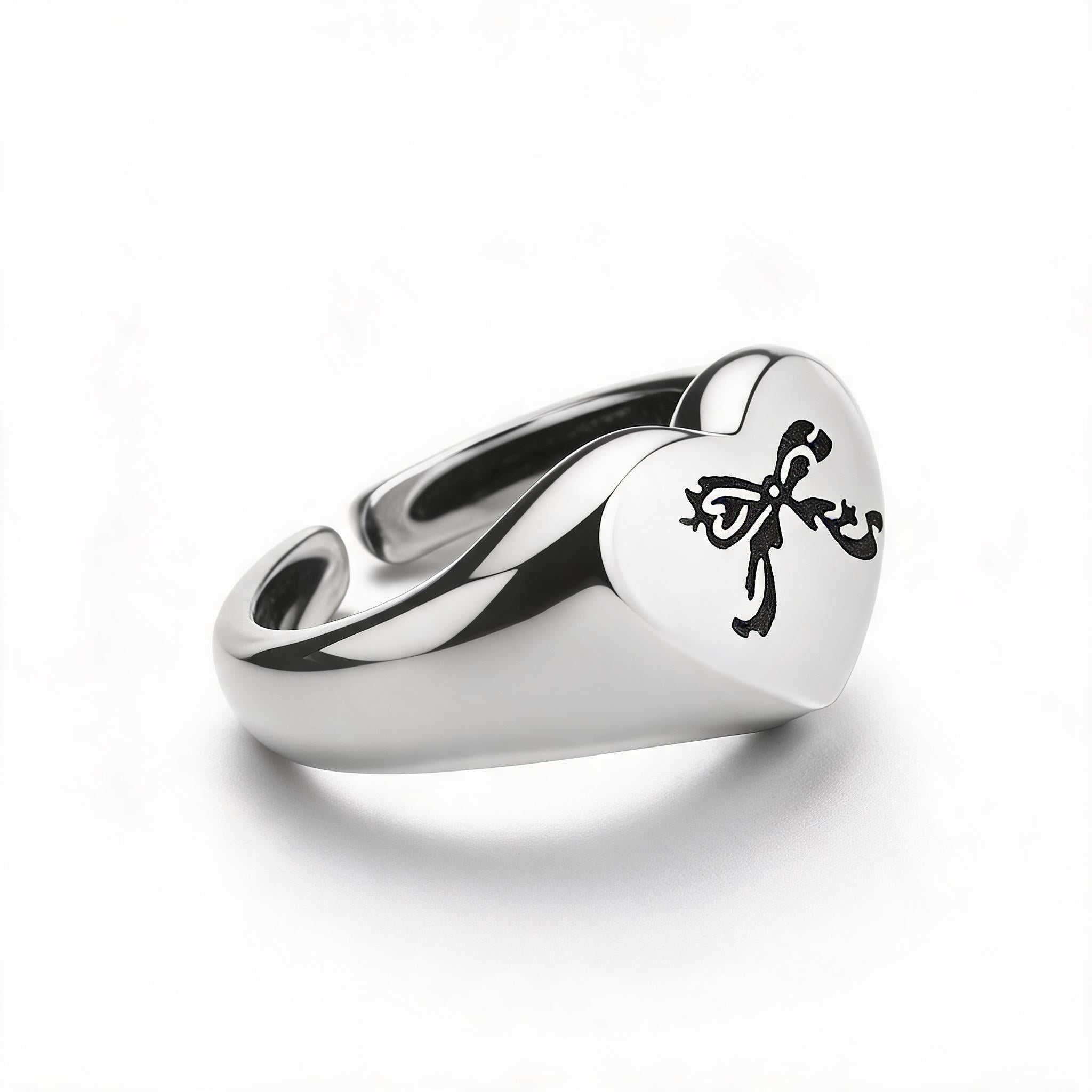 Heartbow – L'Anello che Racconta con Dolcezza la Tua Forza