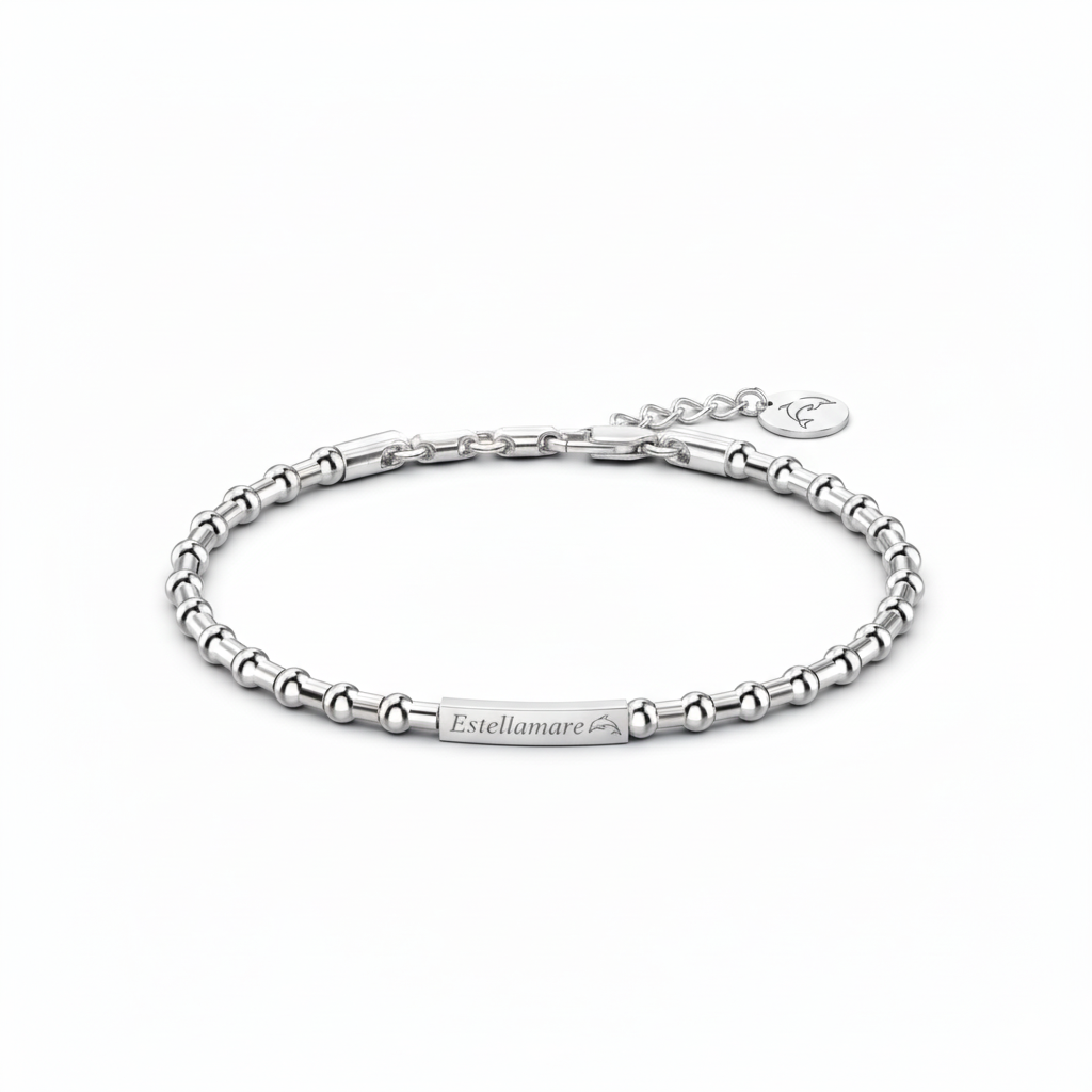 Eco Marino" – Bracciale Estellamare in argento con charm e placchetta incisa