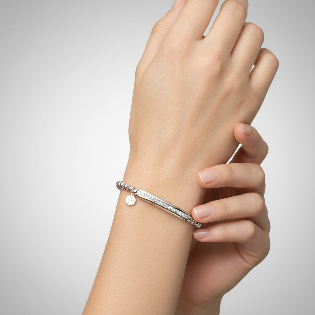 "Segno Marino" – Bracciale Estellamare in argento con charm simbolico
