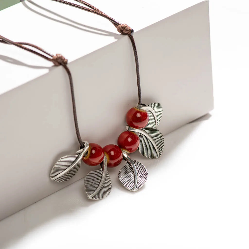 Collana Foglia Boho Artigianale